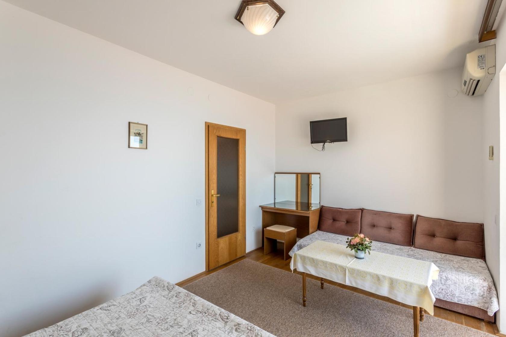 Apartments With A Parking Space Baska Voda, Makarska - 301 Kamer foto